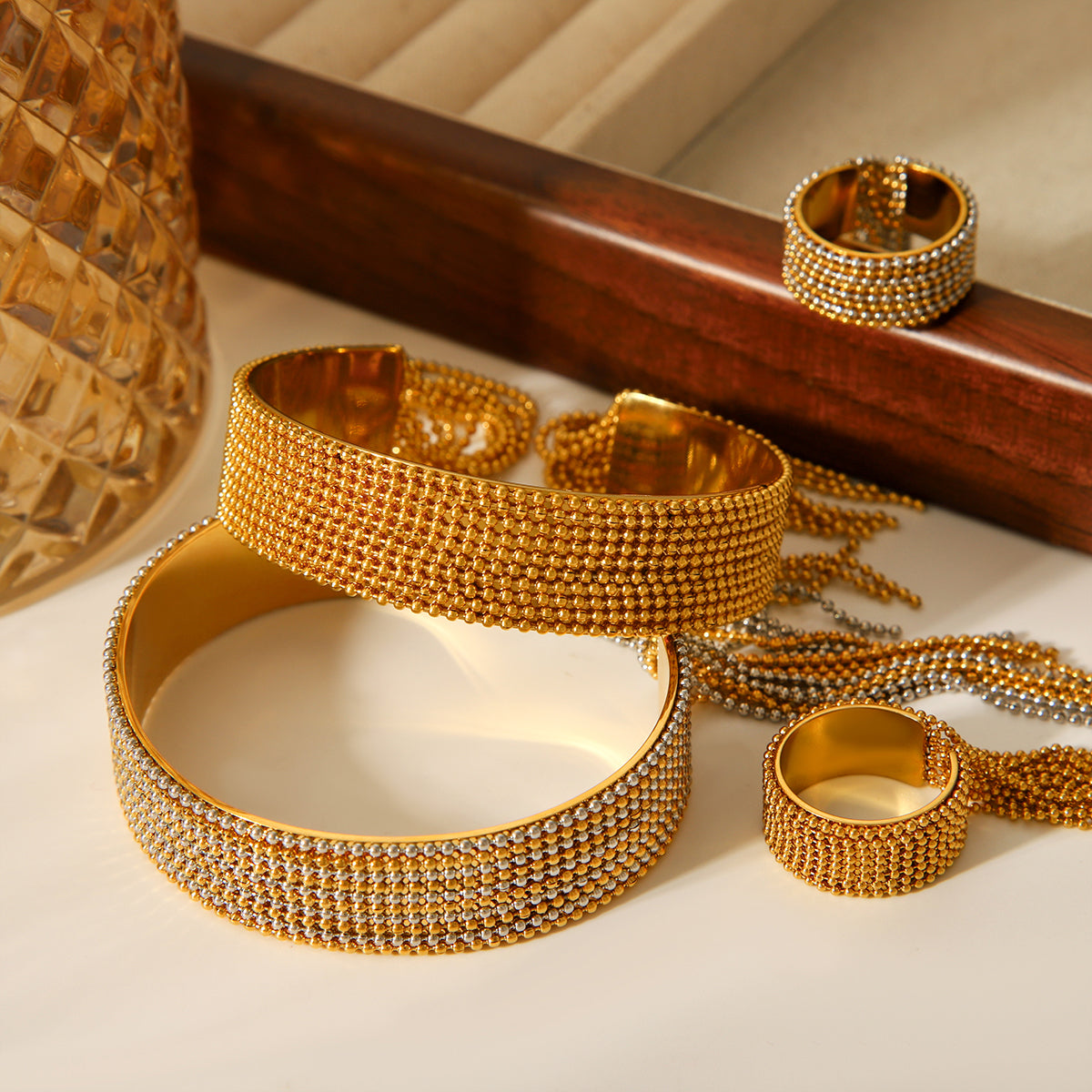 ANELLO ELEGANCE CON PENDENTI IN ORO ACCIAIO INOX 304 REGOLABILE