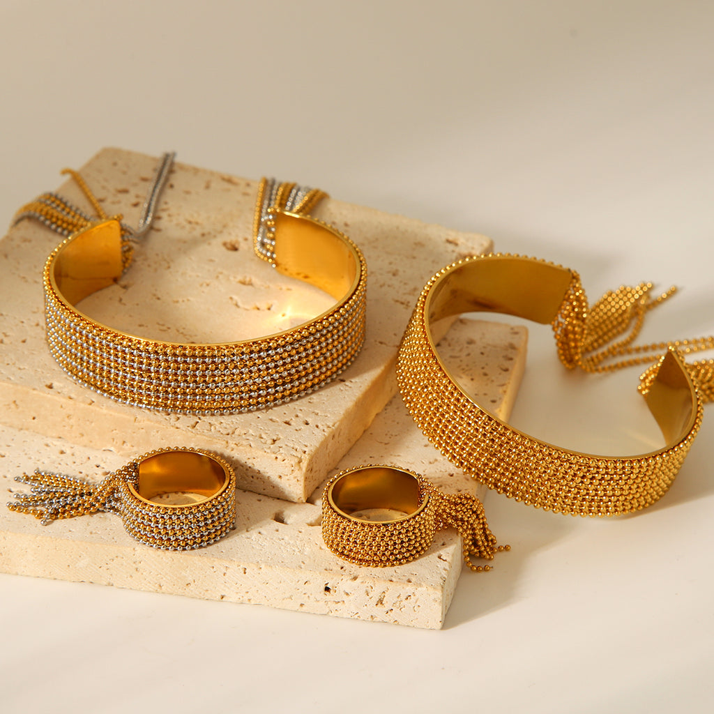 BRACCIALE ELEGANCE RIGIDO IN ORO E PENDOLI  REGOLABILE ACCIAIO INOX 304