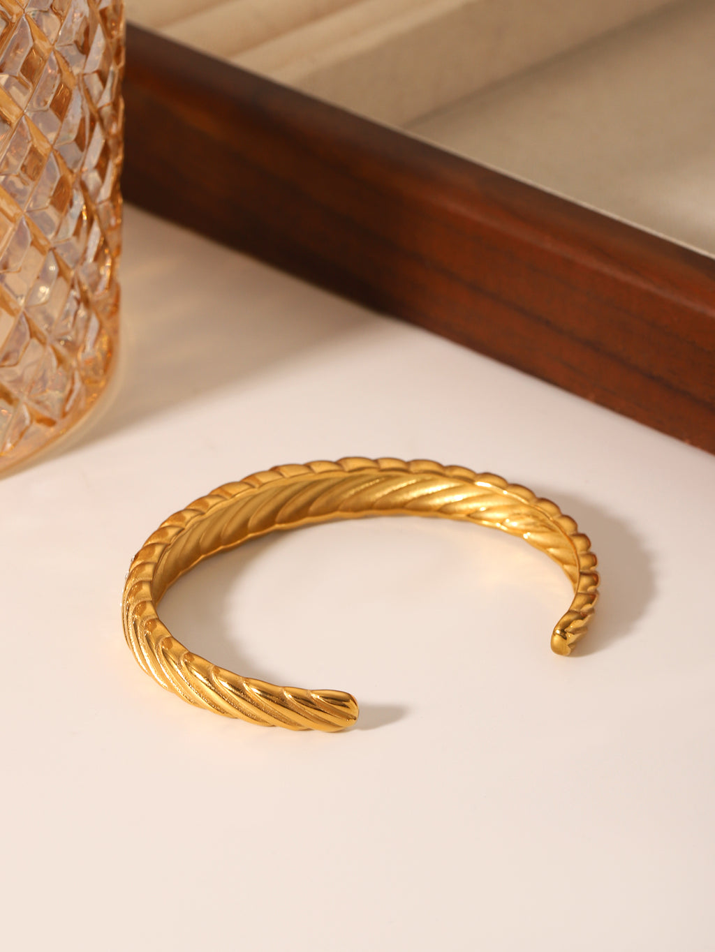 BRACCIALE ANTIQUE  RIGIDO CON STRASS ACCIAIO INOX 304 REGOLABILE