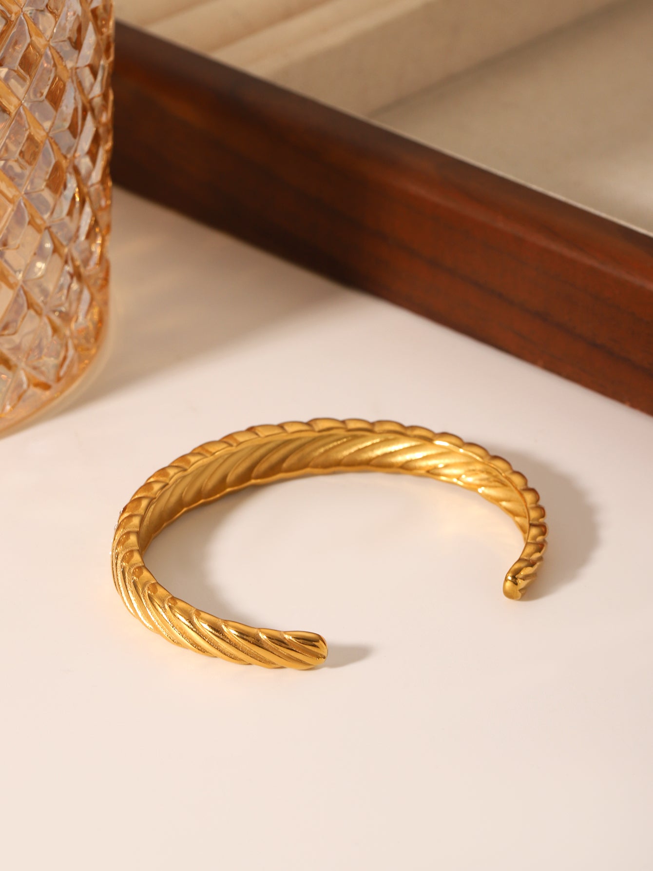 BRACCIALE ANTIQUE  RIGIDO CON STRASS ACCIAIO INOX 304 REGOLABILE