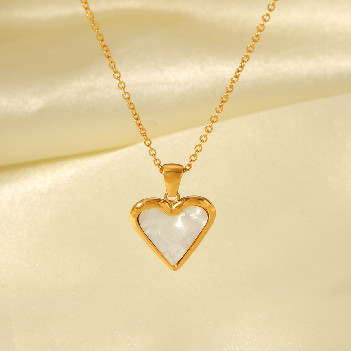 COLLANA BATTICUORE MADREPERLA ACCIAIO INOX 304