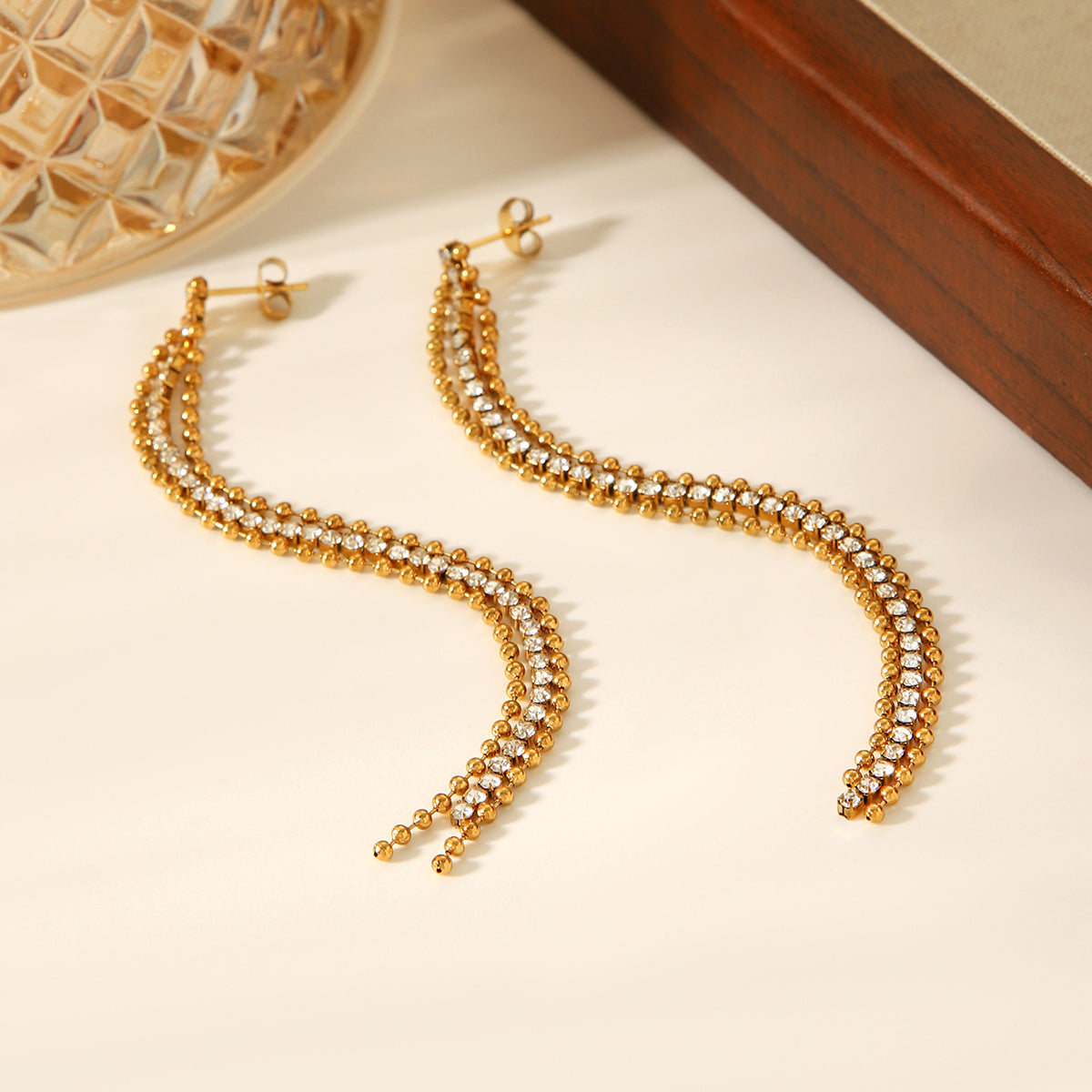 ORECCHINI ELEGANCE PENDENTI ACCIAIO INOX 304 COLOR ORO CON ZIRCONI