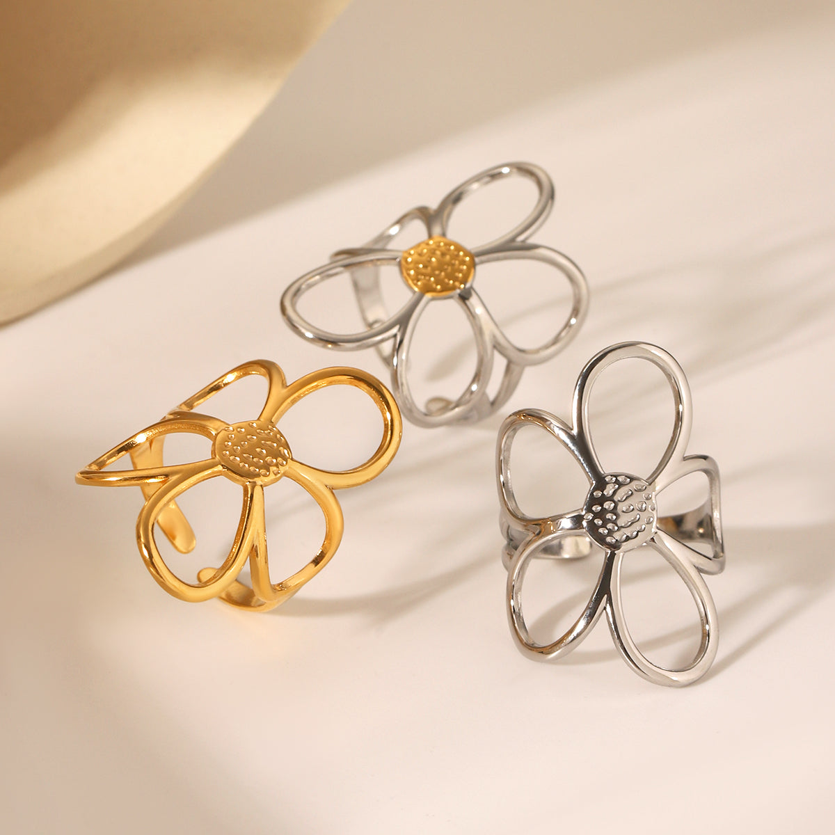 ANELLO FLOWERS IN  ORO ACCIAIO INOX 304