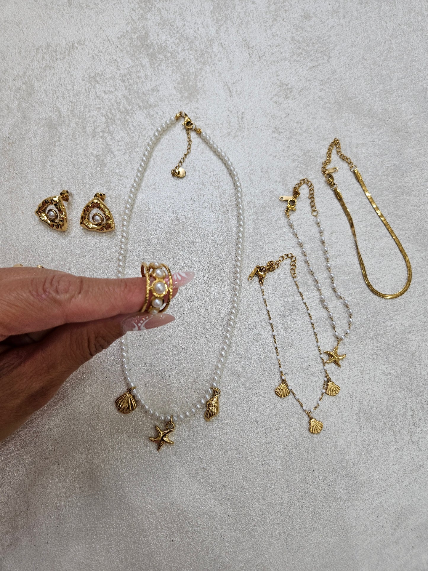 Completo oz 4 collana tris di bracciali anello e orecchini con perle in acciaio inox