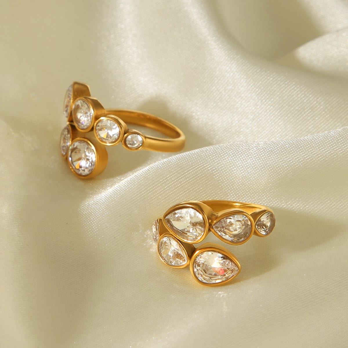 ANELLO BUBBLE ORO CON ZIRCONI IN ACCIAIO INOX 304